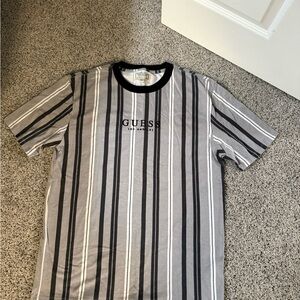 GUESS Gray and Black Vertical Stripe Crewneck Tee